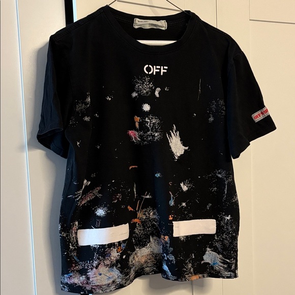 Off-White Black Artistic Short Sleeve Tee - Picture 1 of 4